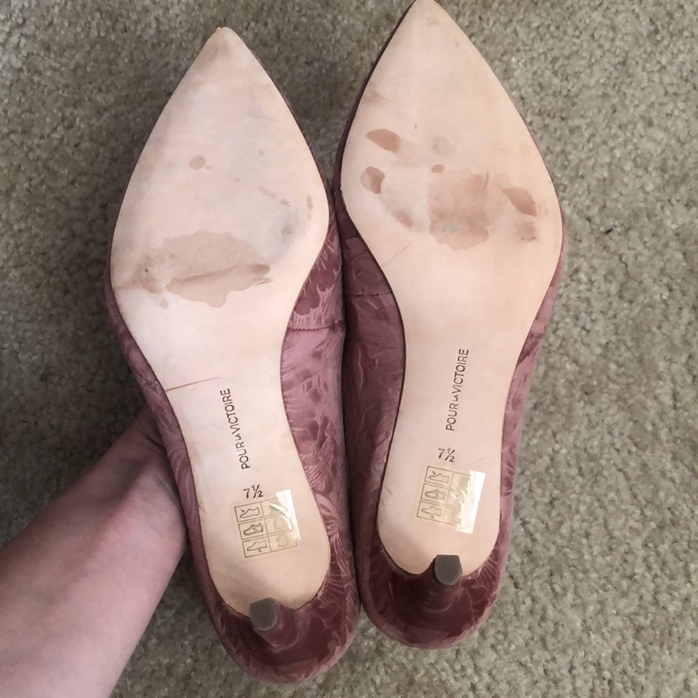 Never worn. Pour LA Victoire heels (3inches) - Picture 5 of 8